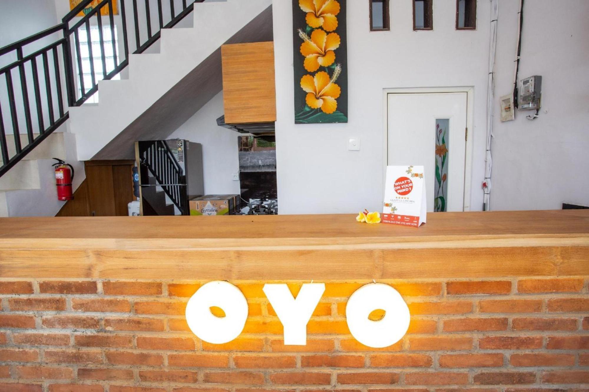 Oyo 1207 Pondok 789 Near Canggu Echo Beach Buitenkant foto